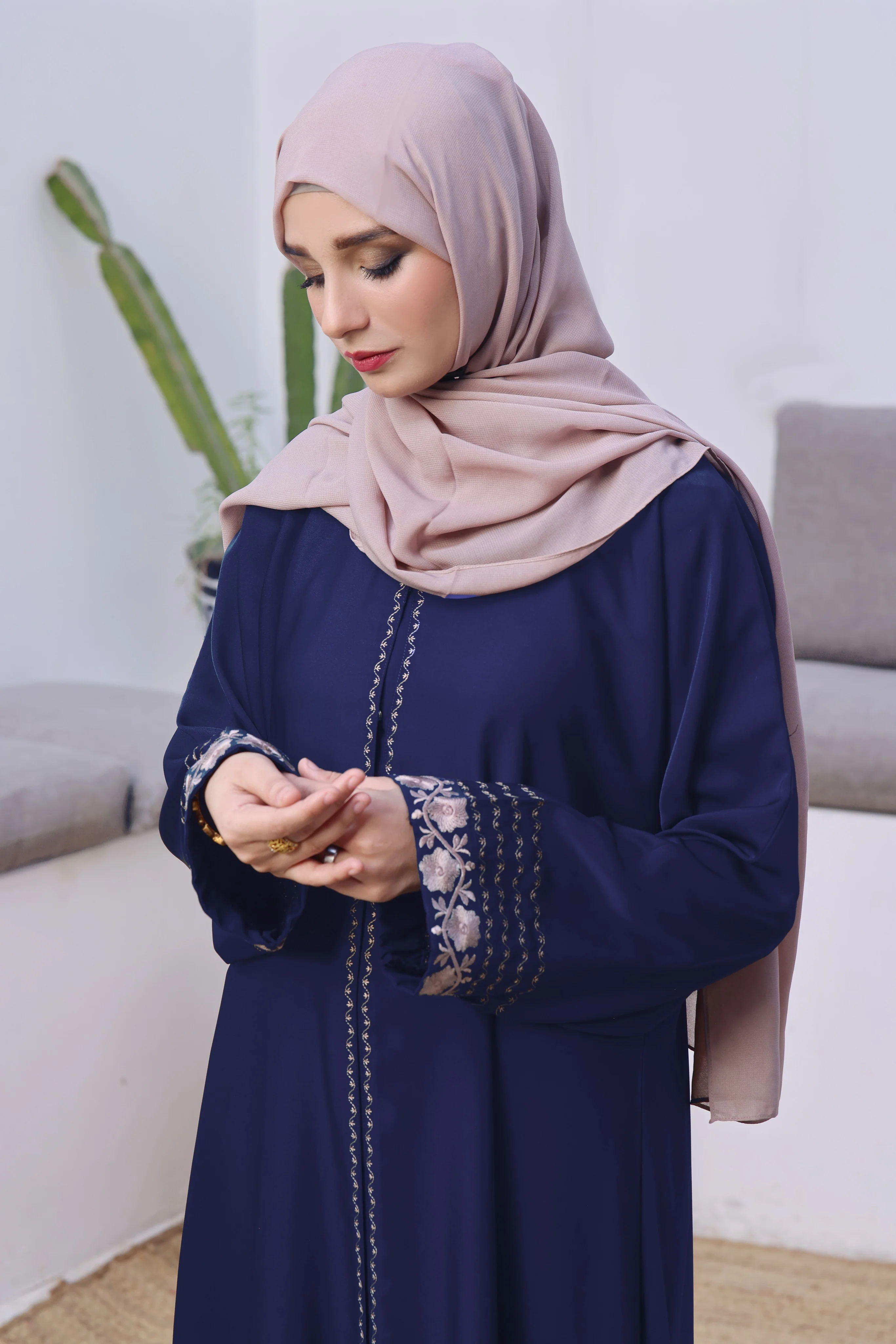 Aariza Blue - Image 2