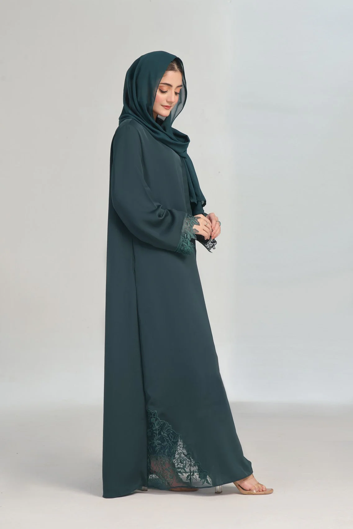 Azira - Image 2