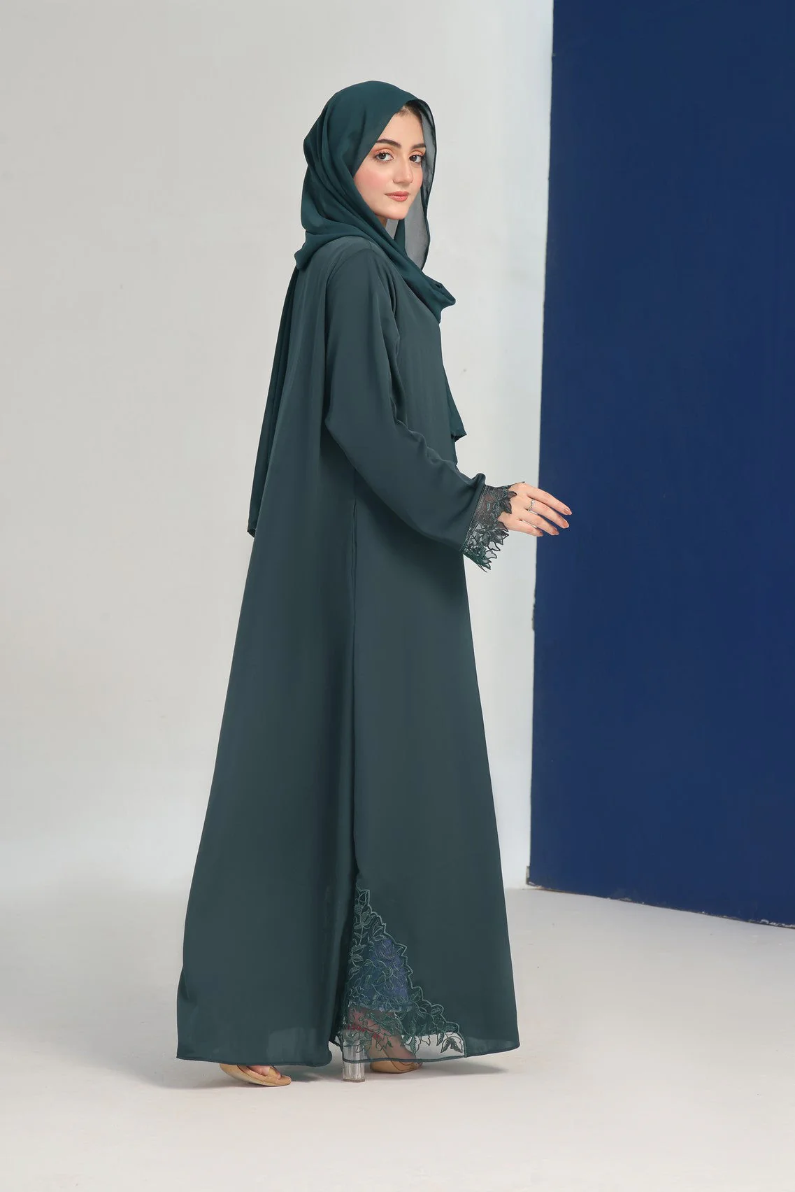 Azira - Image 5