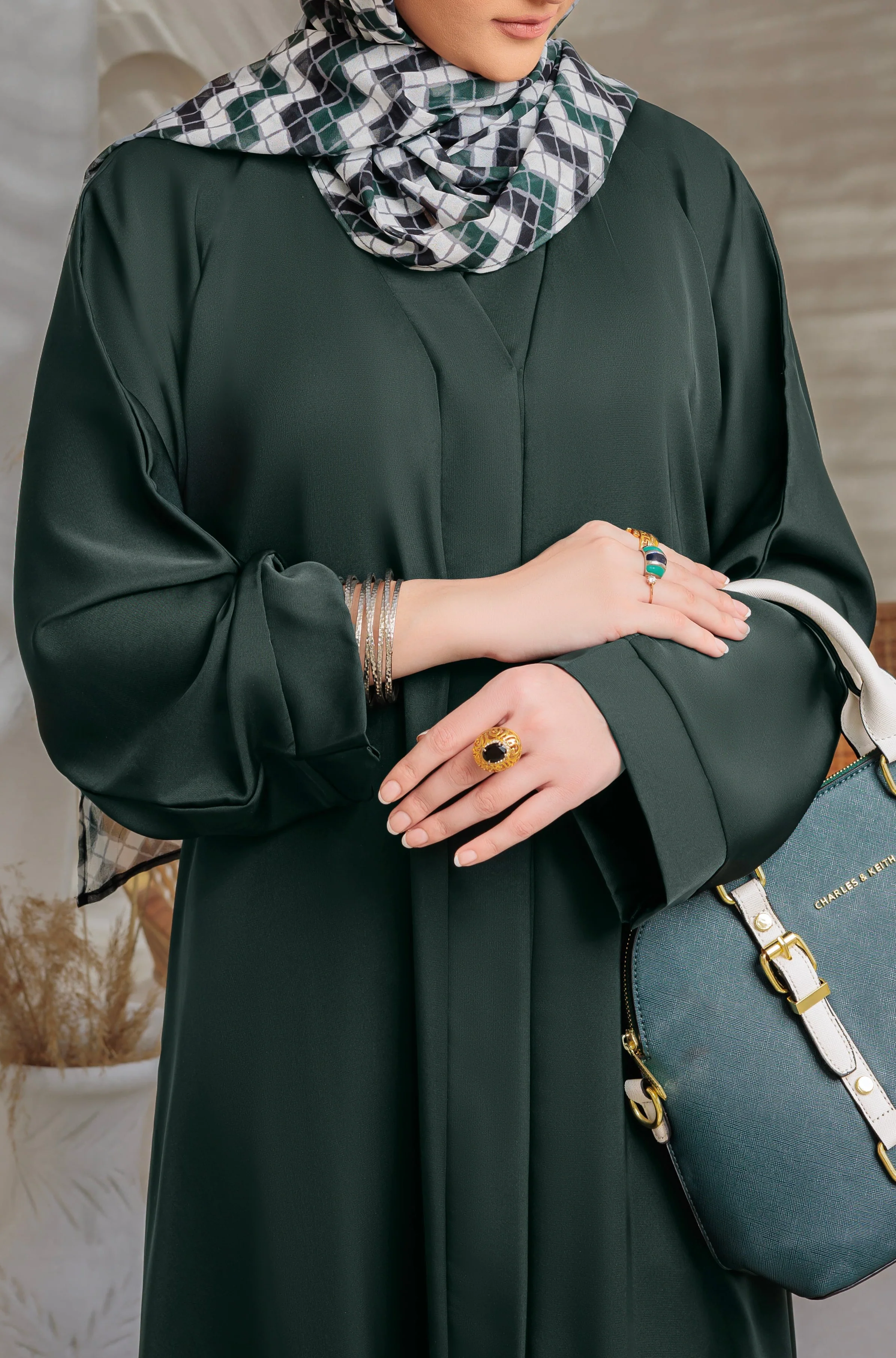 Esra - Image 4