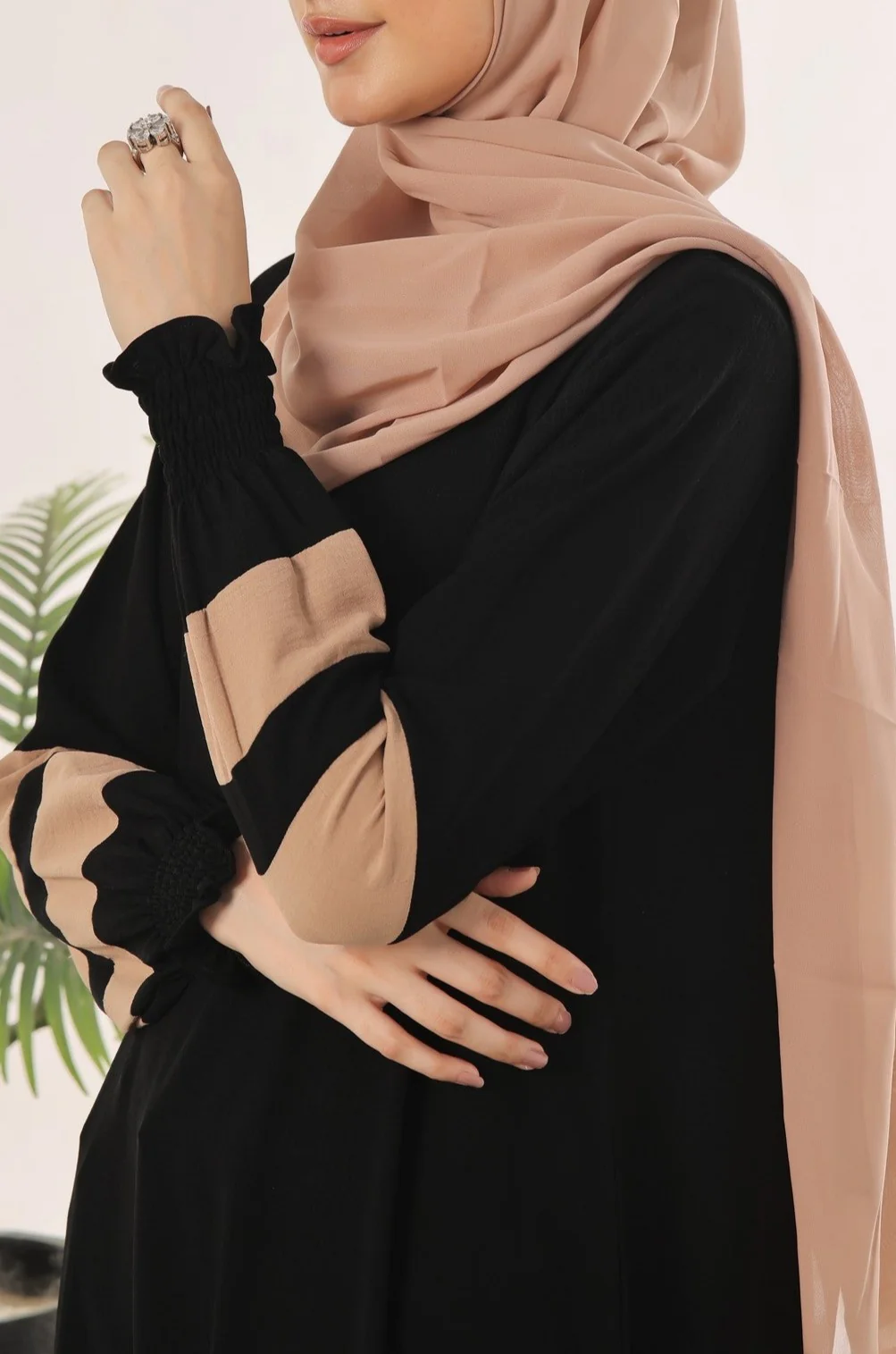 Faryal - Image 4