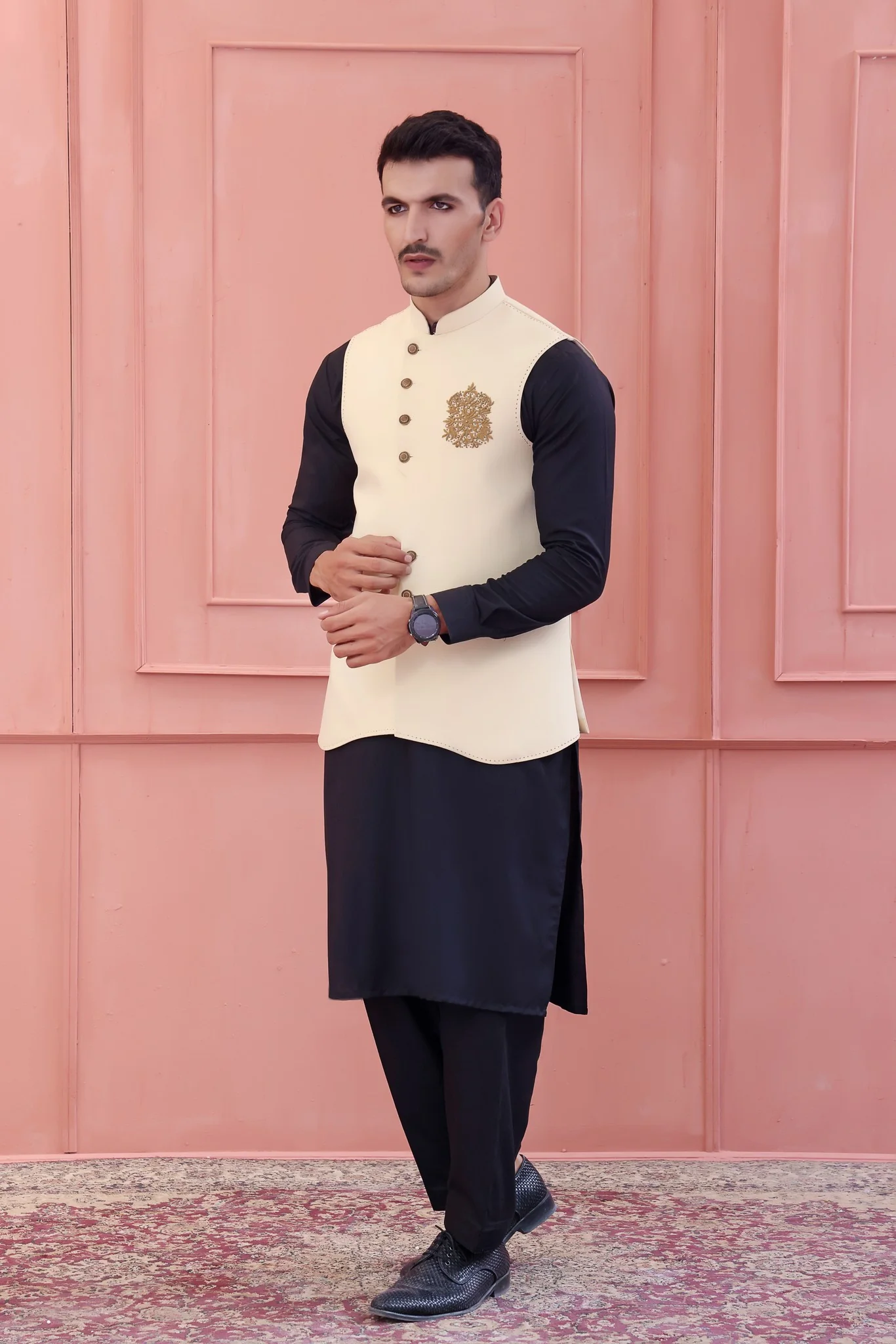 Golden Cream - Image 2