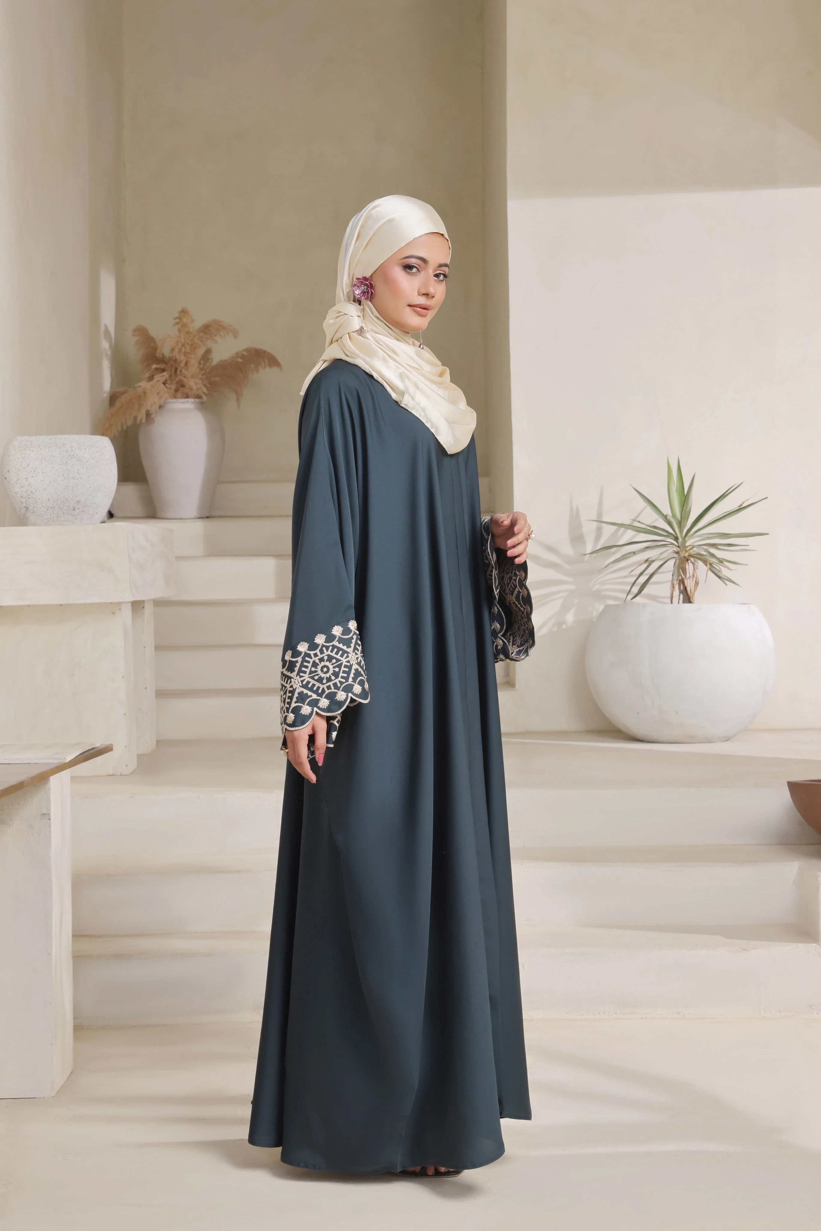 Meera - Image 3