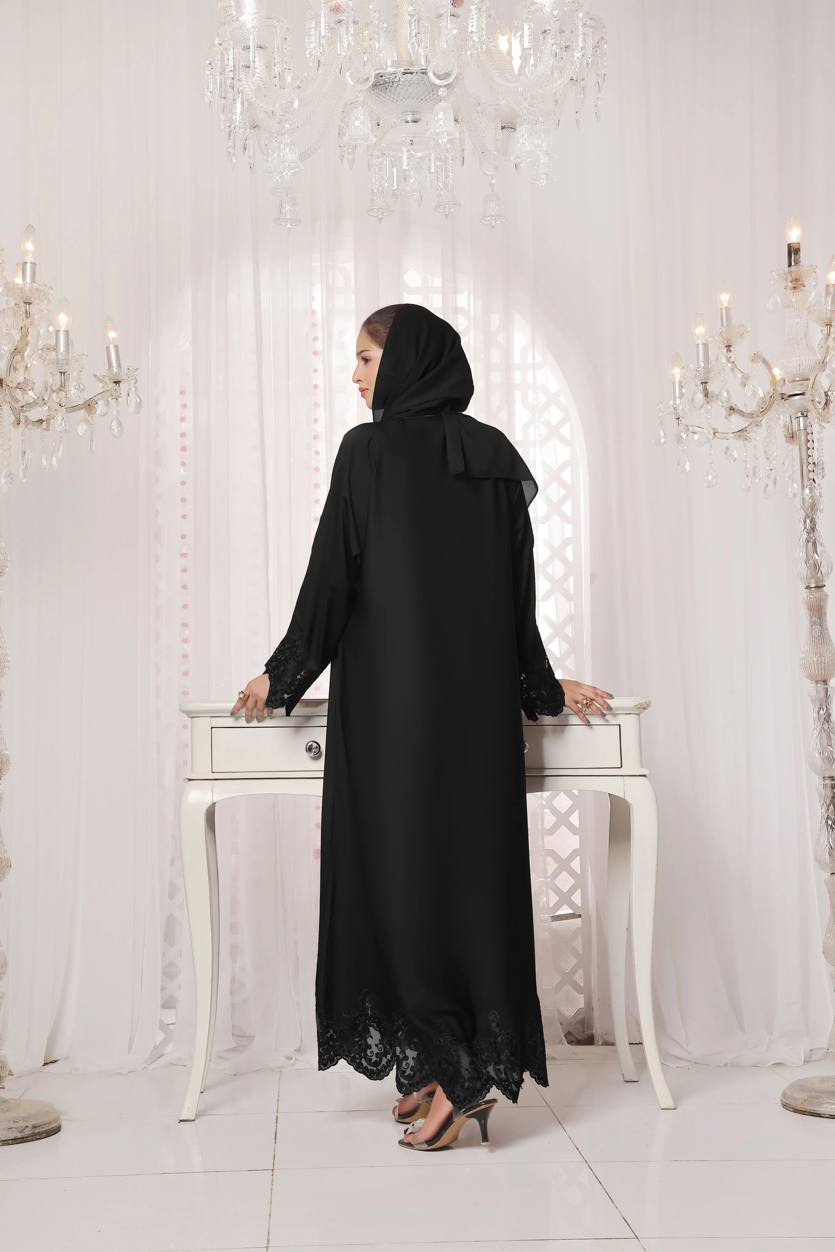 Neelam Black - Image 4