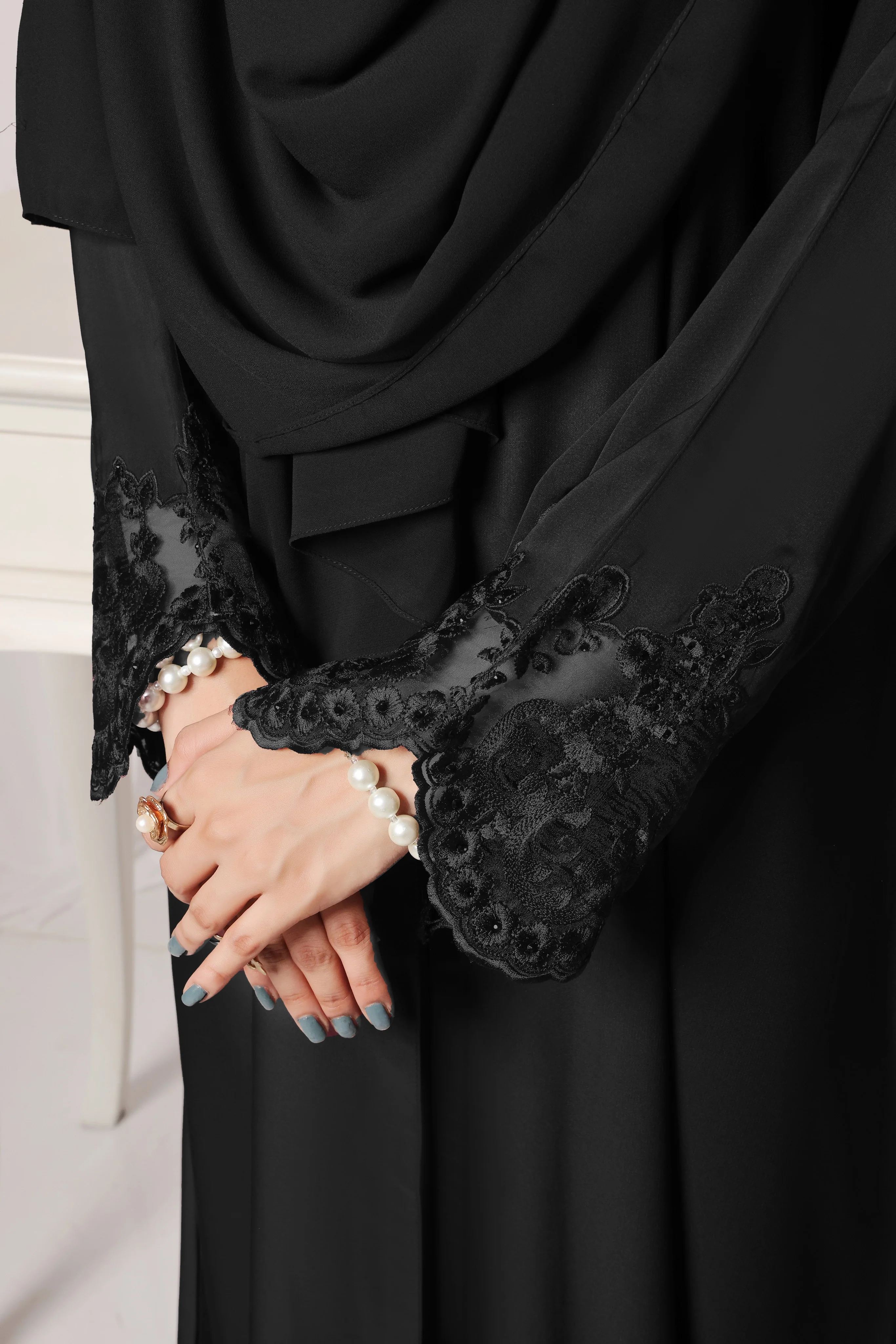 Neelam Black - Image 5