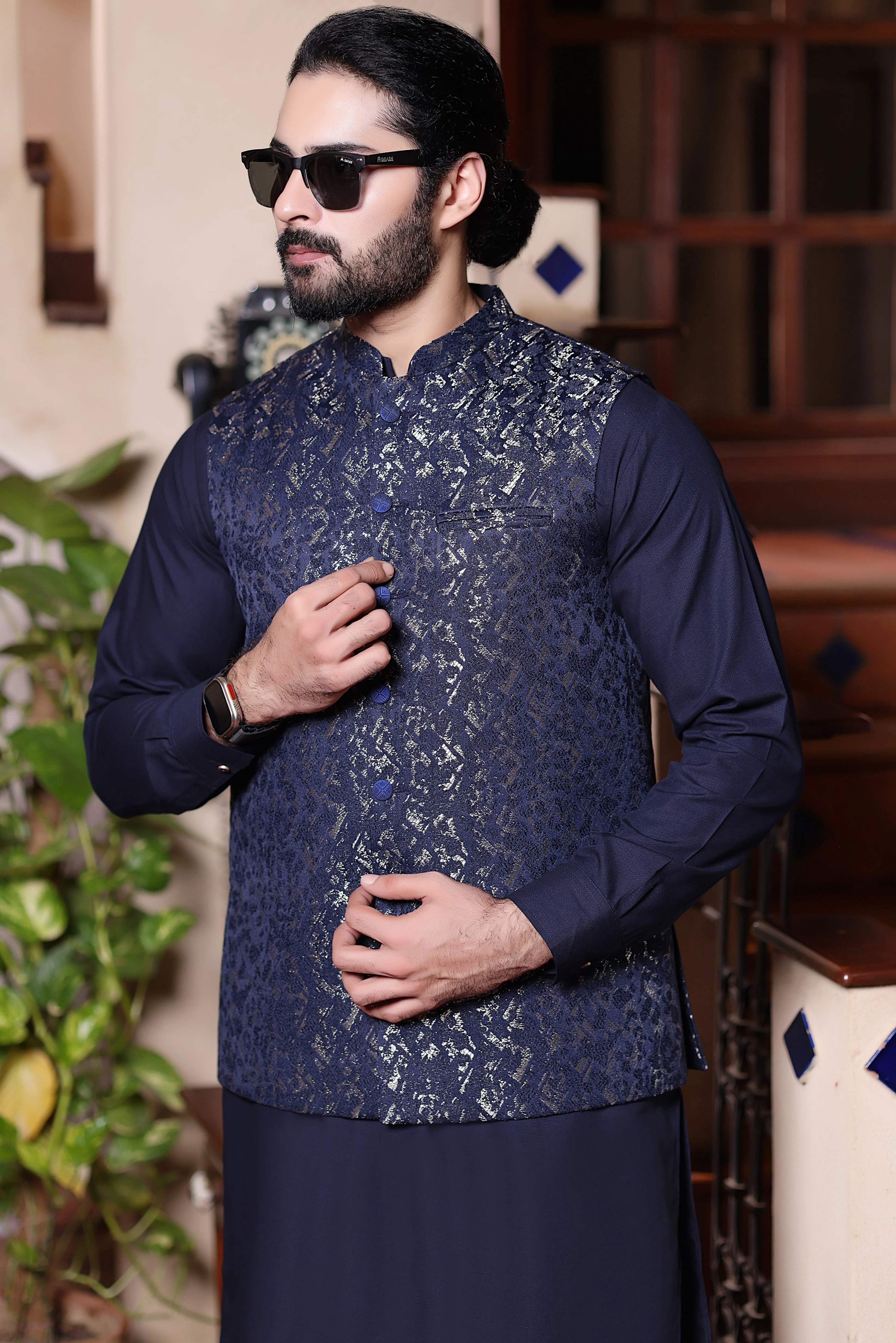 Indigo Crest (3 Piece)