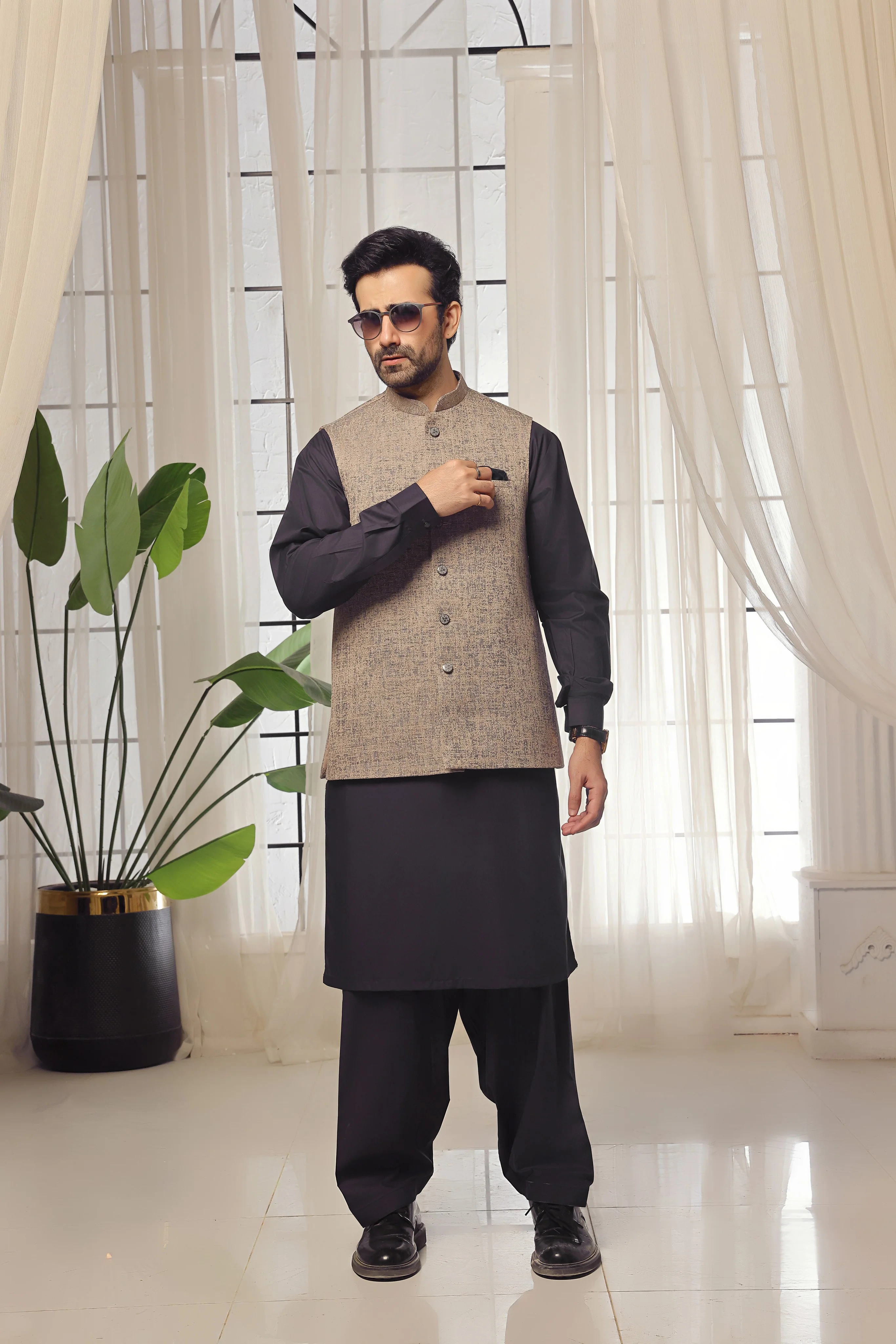 Urban Ash (3 Piece) - Image 2