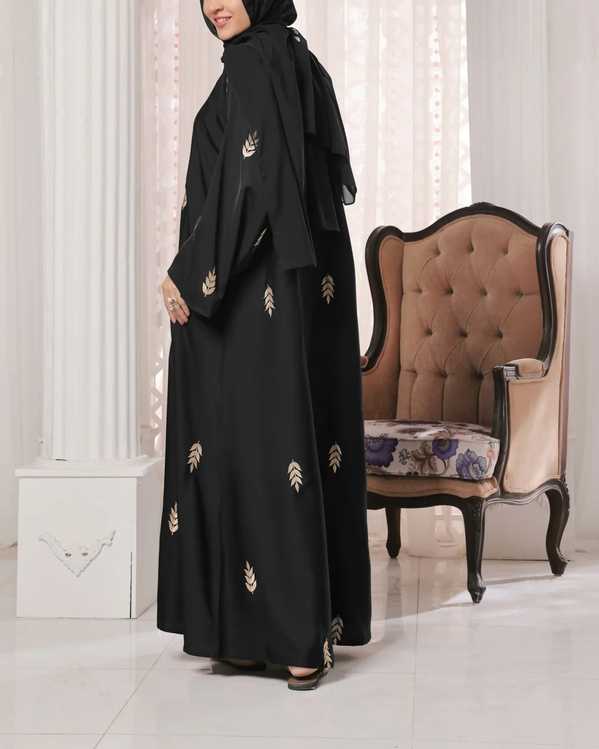 Zohra Black - Image 4
